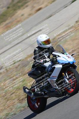 media/Nov-12-2023-Classic Track Days (Sun) [[11f17acb81]]/Group 3/session 2 turn 9/